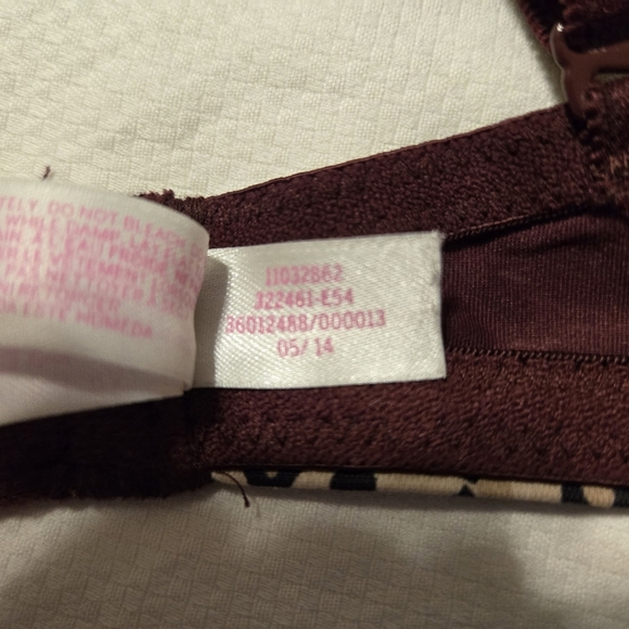 Victoria's Secret PINK Wear Everywhere Dark Purple Pushup Bra 32DD - Picture 5 of 5